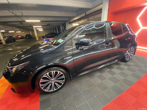 Toyota Corolla Hatchback, Petrol Hybrid, 2019, Black