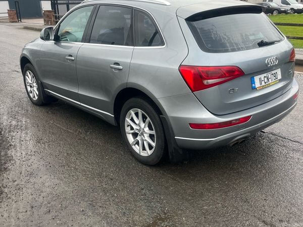 Audi Q5 SUV, Diesel, 2011, Grey