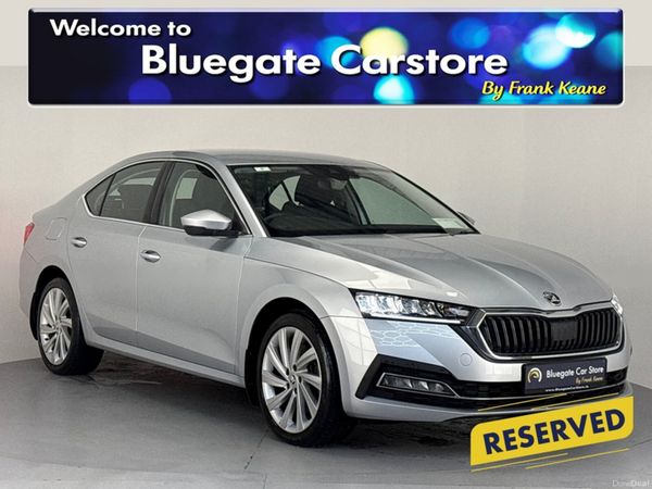 Skoda Octavia Hatchback, Petrol Plug-in Hybrid, 2022, Grey