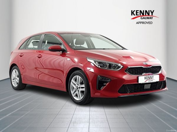 Kia Ceed Hatchback, Petrol, 2019, Red