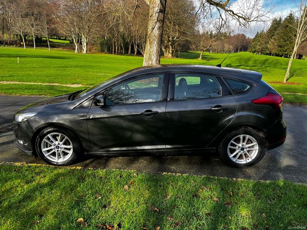 Ford Focus Hatchback, Diesel, 2017, Grey