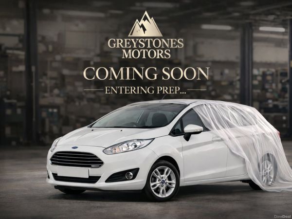 Ford Fiesta Hatchback, Petrol, 2015, White