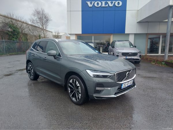 Volvo XC60 SUV, Petrol Plug-in Hybrid, 2025, Green