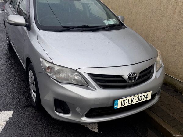 Toyota Corolla Saloon, Diesel, 2010, Silver
