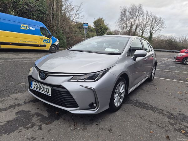 Toyota Corolla Saloon, Petrol Hybrid, 2022, Grey