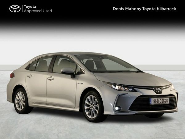 Toyota Corolla Saloon, Petrol Hybrid, 2019, Silver