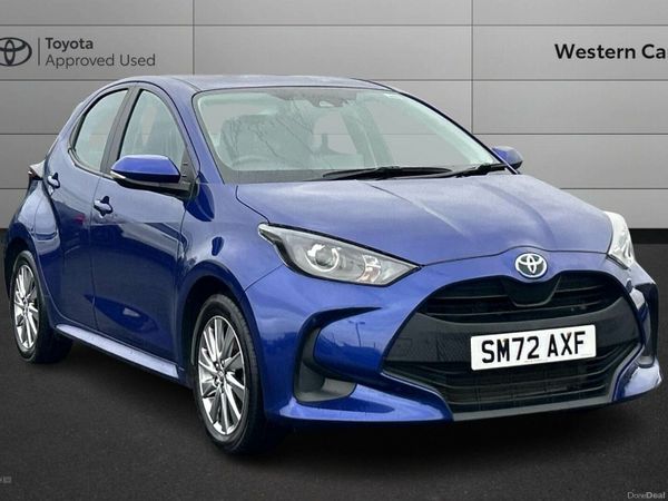 Toyota Yaris Hatchback, Petrol Hybrid, 2022, Blue