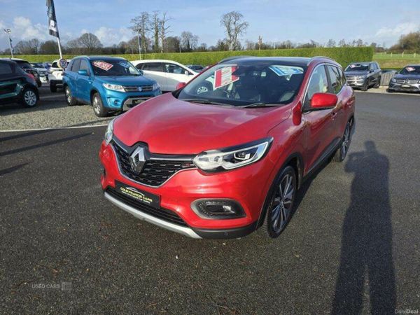 Renault Kadjar SUV, Diesel, 2020, Red