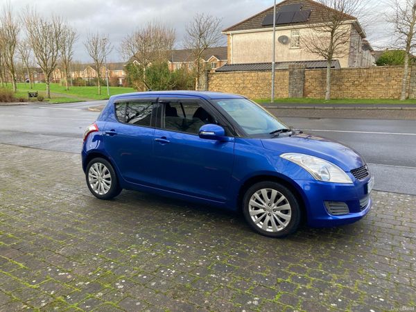 Suzuki Swift Hatchback, Petrol, 2012, Blue