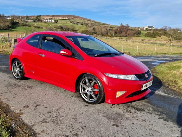 Honda Civic Hatchback, Petrol, 2007, Red