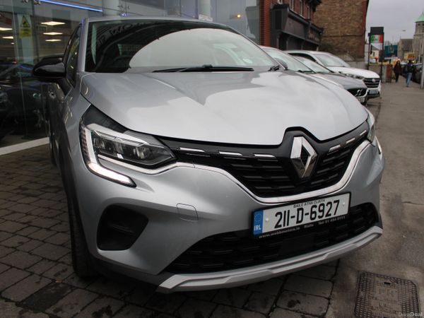 Renault Captur Van, Diesel, 2021, Grey