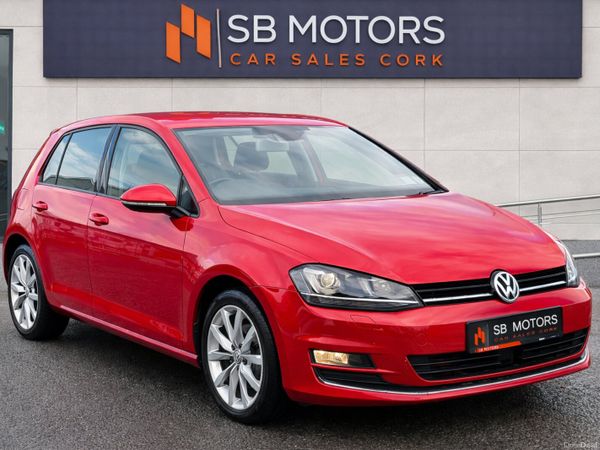 Volkswagen Golf Hatchback, Petrol, 2016, Red