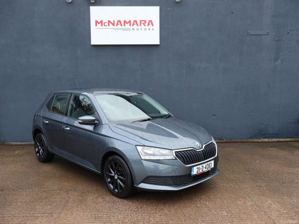 Skoda Fabia Hatchback, Petrol, 2021, Grey