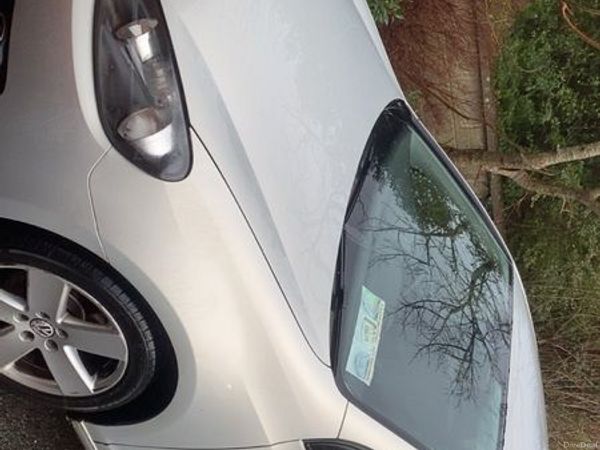 Volkswagen Golf Hatchback, Diesel, 2011, Silver