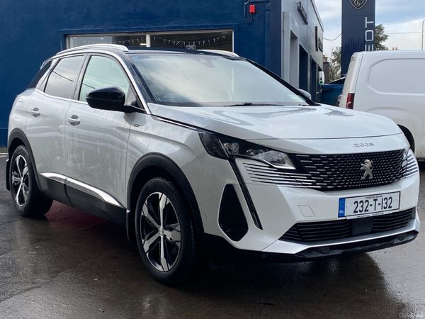 Peugeot 3008 MPV, Diesel, 2023, White