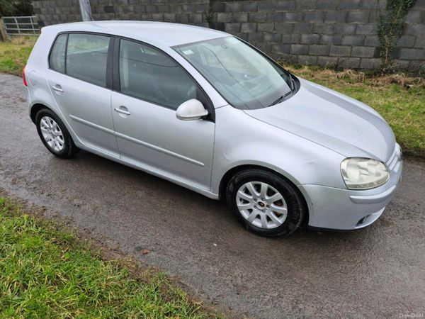 Volkswagen Golf Hatchback, Petrol, 2007, Silver