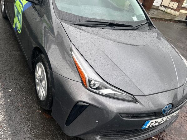 Toyota Prius Hatchback, Petrol Hybrid, 2022, Grey