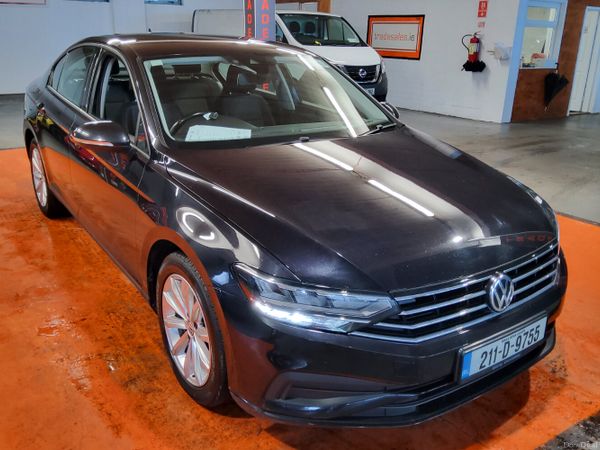 Volkswagen Passat Saloon, Diesel, 2021, Black