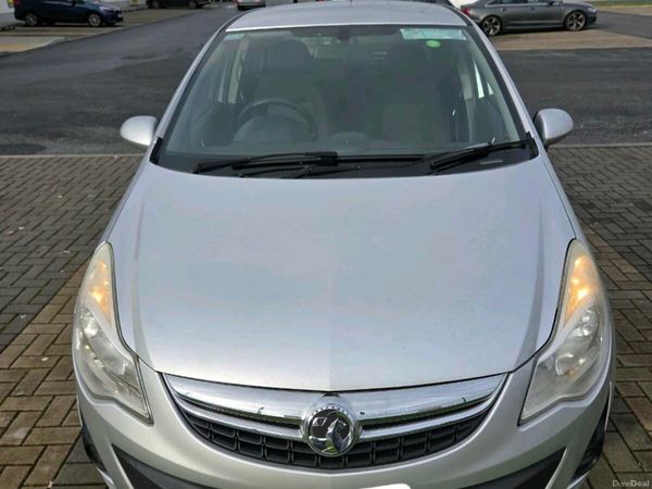 Vauxhall Corsa Hatchback, Petrol, 2011, Silver