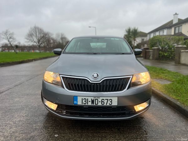 Skoda Rapid Saloon, Diesel, 2013, Grey