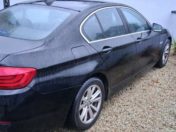 BMW 5-Series Saloon, Diesel, 2010, Black