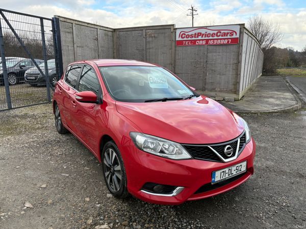 Nissan Pulsar Hatchback, Petrol, 2017, Red