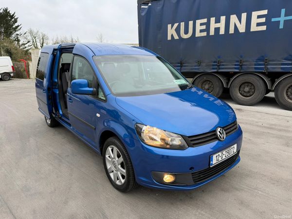 Volkswagen Caddy Maxi Life MPV, Diesel, 2012, Blue