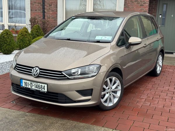 Volkswagen Golf Estate, Diesel, 2016, Gold