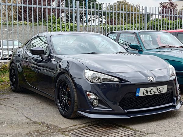 Toyota GT86 Coupe, Petrol, 2013, Grey