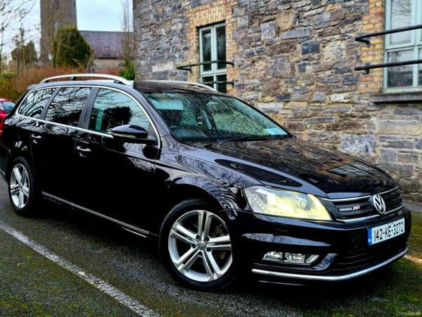 Volkswagen Passat Estate, Petrol, 2014, Black