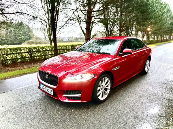 Jaguar XF Saloon, Diesel, 2016, Red