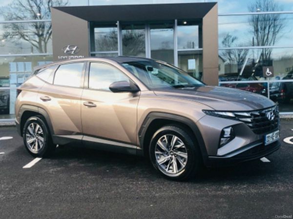 Hyundai Tucson MPV, Diesel, 2022, Brown