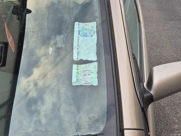 Toyota Yaris Hatchback, Petrol, 2004, Grey