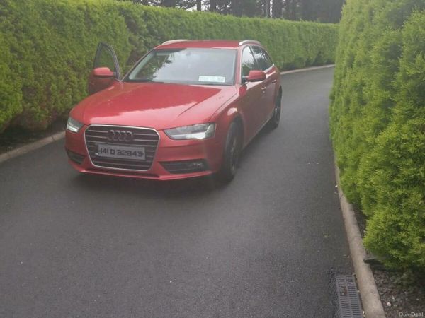Audi A4 Estate, Diesel, 2014, Red