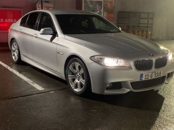 BMW 5-Series Saloon, Diesel, 2011, Silver