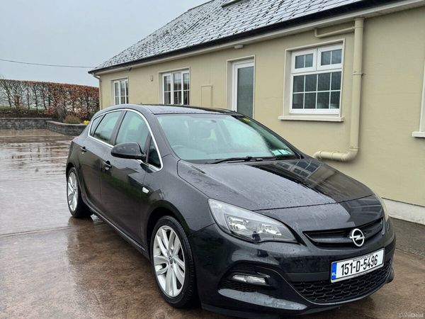 Opel Astra Hatchback, Diesel, 2015, Black