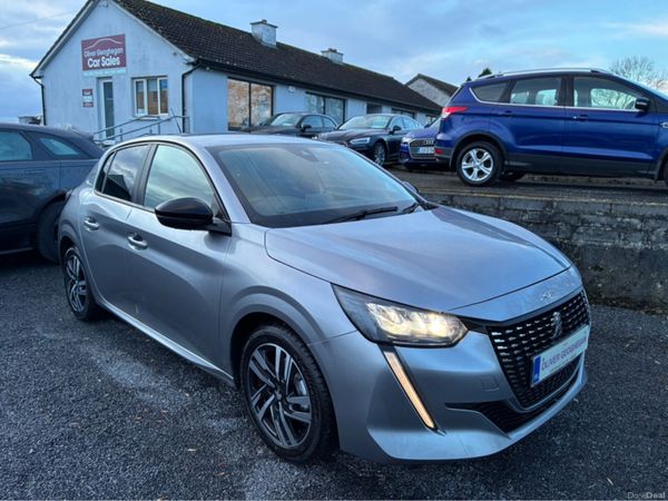 Peugeot 208 Hatchback, Petrol, 2023, Grey