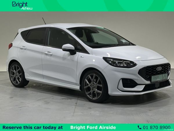 Ford Fiesta Hatchback, Petrol, 2023, White