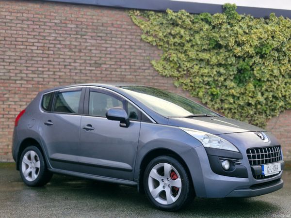 Peugeot 3008 MPV, Diesel, 2012, Grey