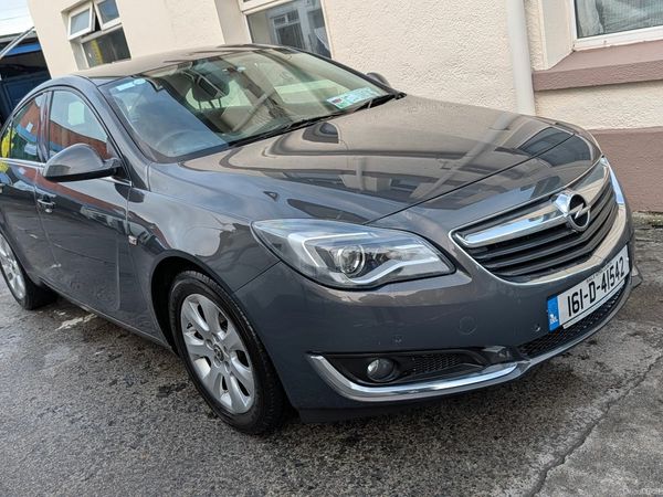 Opel Insignia Hatchback, Diesel, 2016, Grey