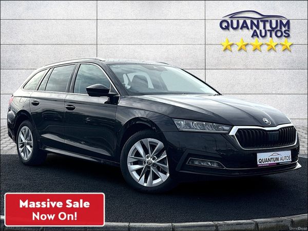 Skoda Octavia Estate, Petrol Plug-in Hybrid, 2023, Black