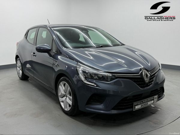 Renault Clio Hatchback, Petrol, 2022, Grey