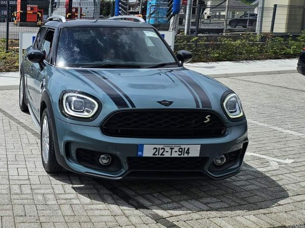Mini Countryman Estate/Jeep, Petrol Plug-in Hybrid, 2021, Green