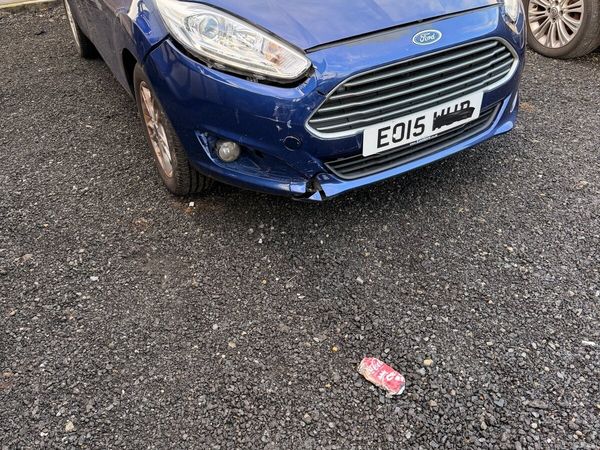Ford Fiesta Hatchback, Petrol, 2015, Blue