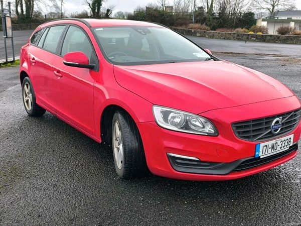 Volvo V60 Estate, Diesel, 2017, Red