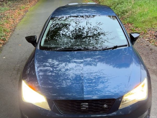 SEAT Leon Hatchback, Petrol, 2014, Blue