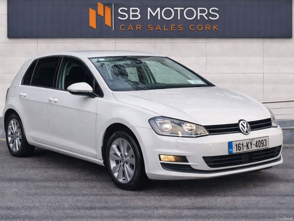 Volkswagen Golf Hatchback, Petrol, 2016, White