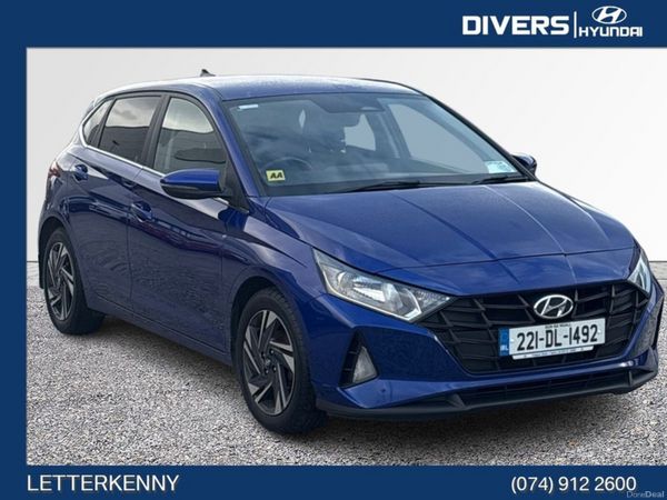 Hyundai i20 Hatchback, Petrol, 2022, Blue