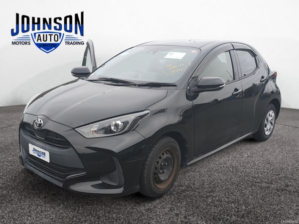 Toyota Yaris Hatchback, Petrol Hybrid, 2020, Black