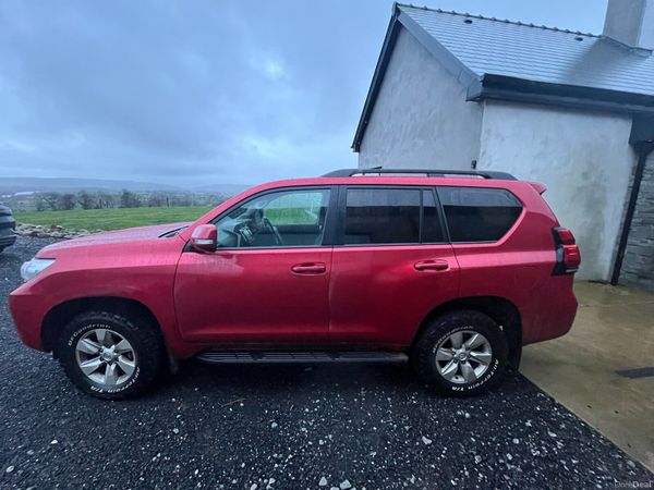 Toyota Land Cruiser SUV, Diesel, 2018, Red